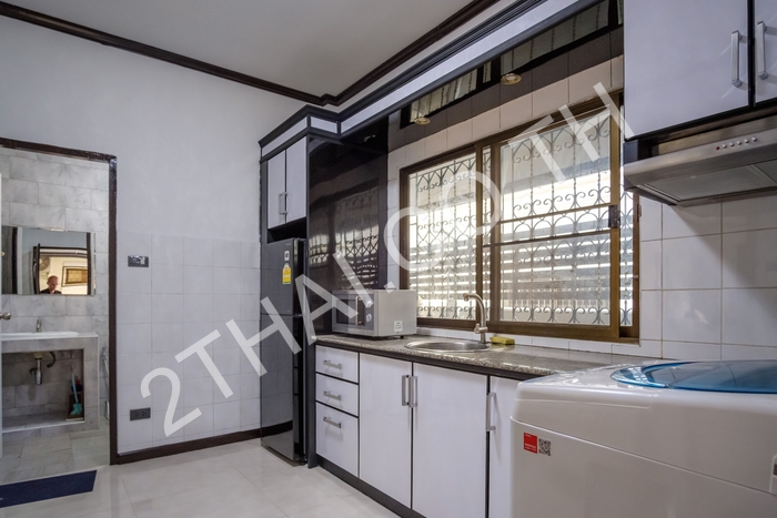 Royal Park Village, พัทยา, จอมเทียน - photo, price, location map