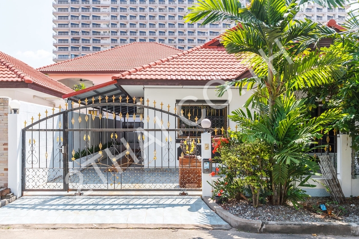 Royal Park Village, พัทยา, จอมเทียน - photo, price, location map
