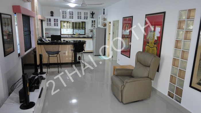 Royal Park Village, พัทยา, จอมเทียน - photo, price, location map