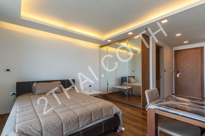 The Peak Towers, พัทยา, พระตำหนัก - photo, price, location map