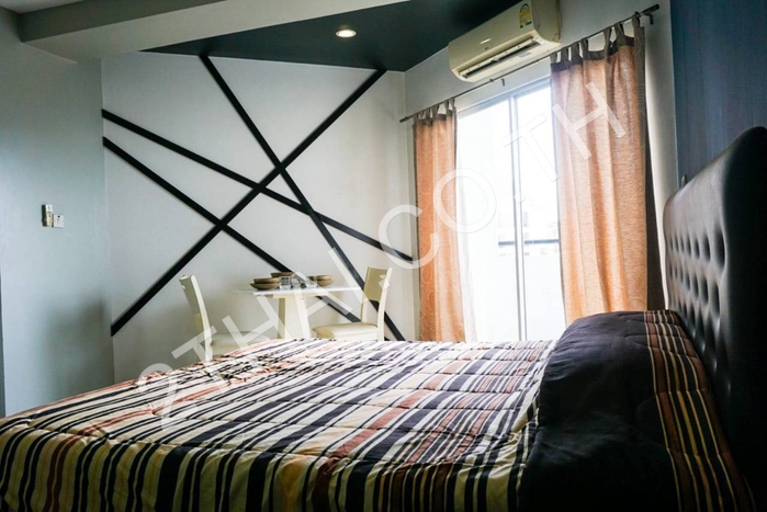 Royal Beach Condotel, พัทยา, พระตำหนัก - photo, price, location map