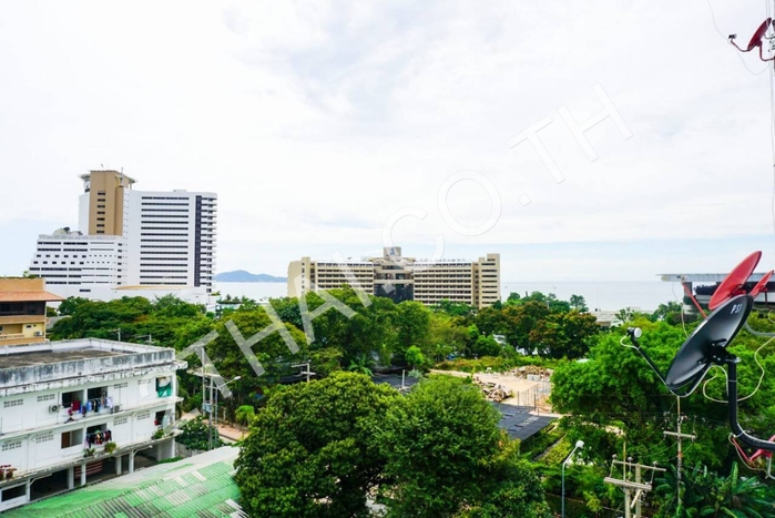Royal Beach Condotel, พัทยา, พระตำหนัก - photo, price, location map