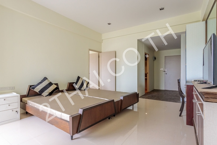 Royal Beach Condotel, พัทยา, พระตำหนัก - photo, price, location map