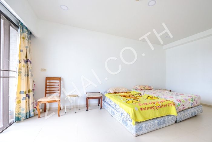 Krisda Golden Condotel , พัทยา, นาจอมเทียน - photo, price, location map