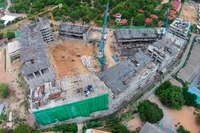 Laguna Beach Resort 2 - construction site photos