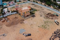 Venetian Condo Resort - photos of construction