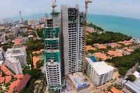 The Peak Towers - photos of construction