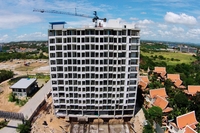Nam Talay Condominium - photos of construction