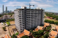 Nam Talay Condominium - photos of construction