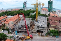 City Garden Pratumnak - photos of construction
