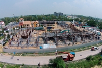 Venetian Condo Resort - construction photos