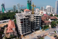 City Garden Pratumnak - photos of construction