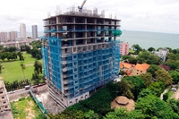 1 Tower Pratumnak - construction site