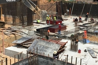 Aurora Pratumnak - construction update