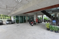 Park Royal 1
