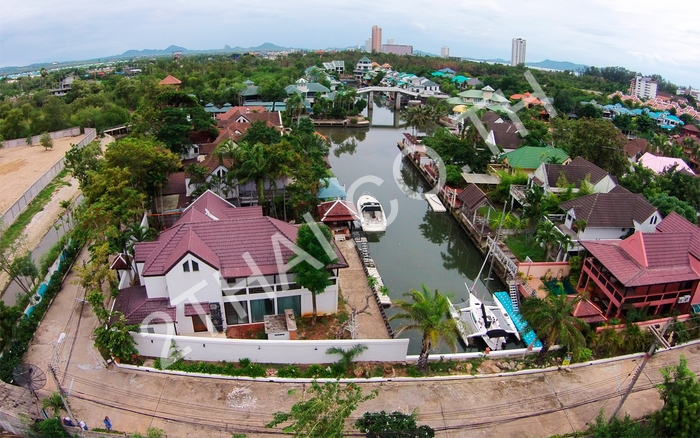 Jomtien Yacht Club, พัทยา, นาจอมเทียน - photo, price, location map