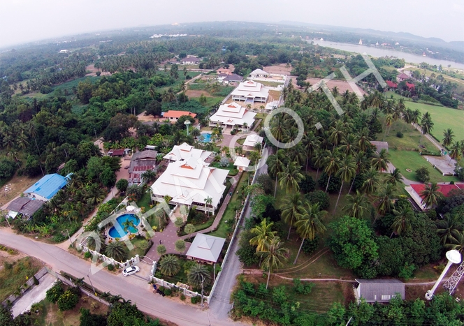 The Panderosa, พัทยา, ห้วยใหญ่ - photo, price, location map