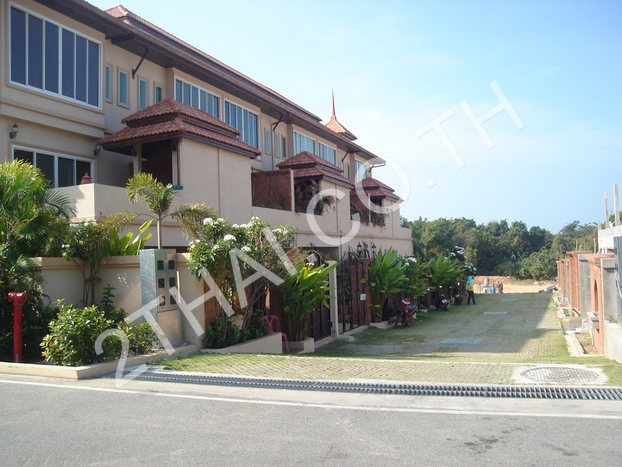 Beverly Hills, พัทยา, พระตำหนัก - photo, price, location map